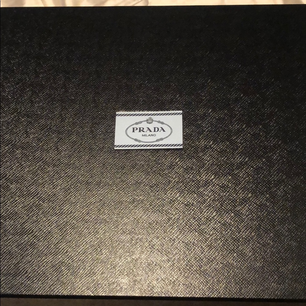 Rare Prada bicolor Saffiano Tote bag - Picture 2 of 8